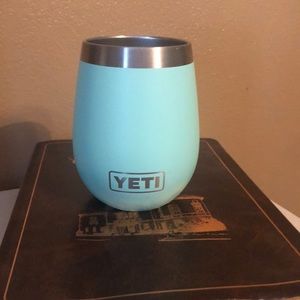 Yeti Wine Tumbler